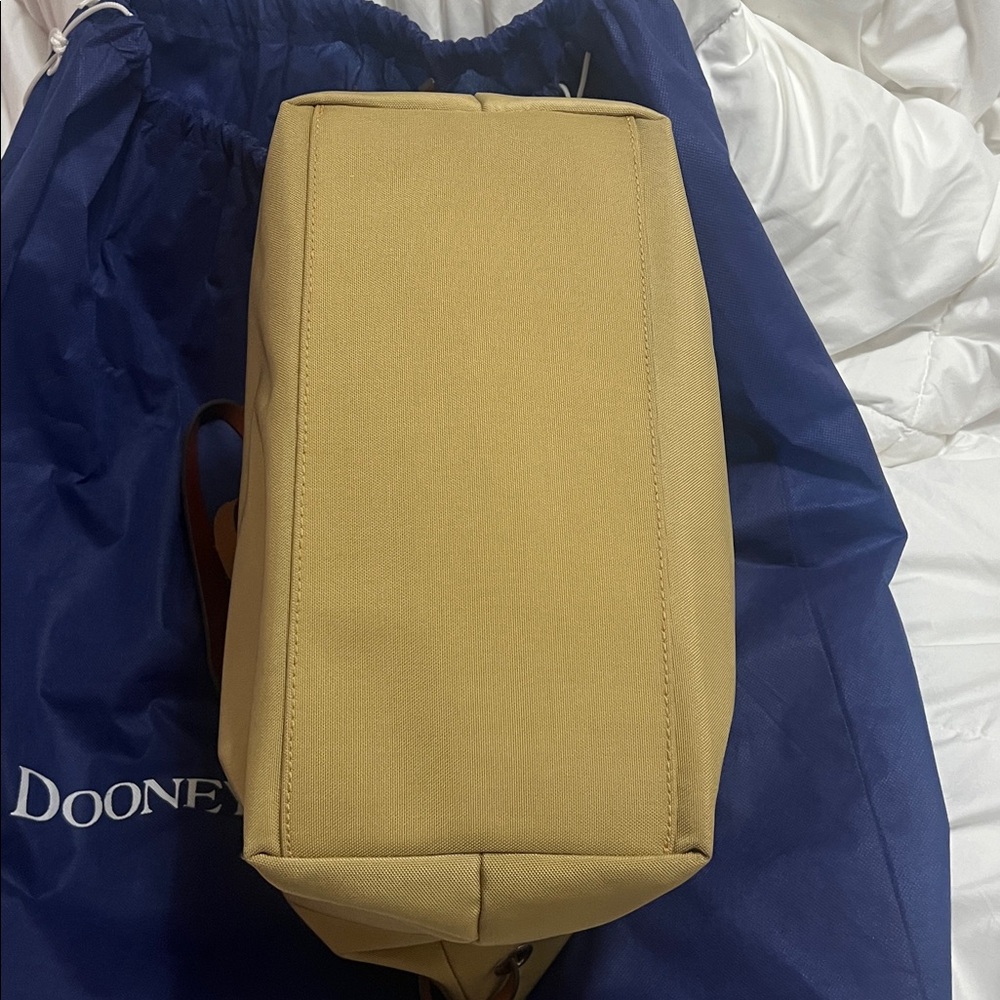 Dooney & Bourke Large Canvas Shopper Neutral Tan with Leather Trim Red interior - Picture 9 of 13